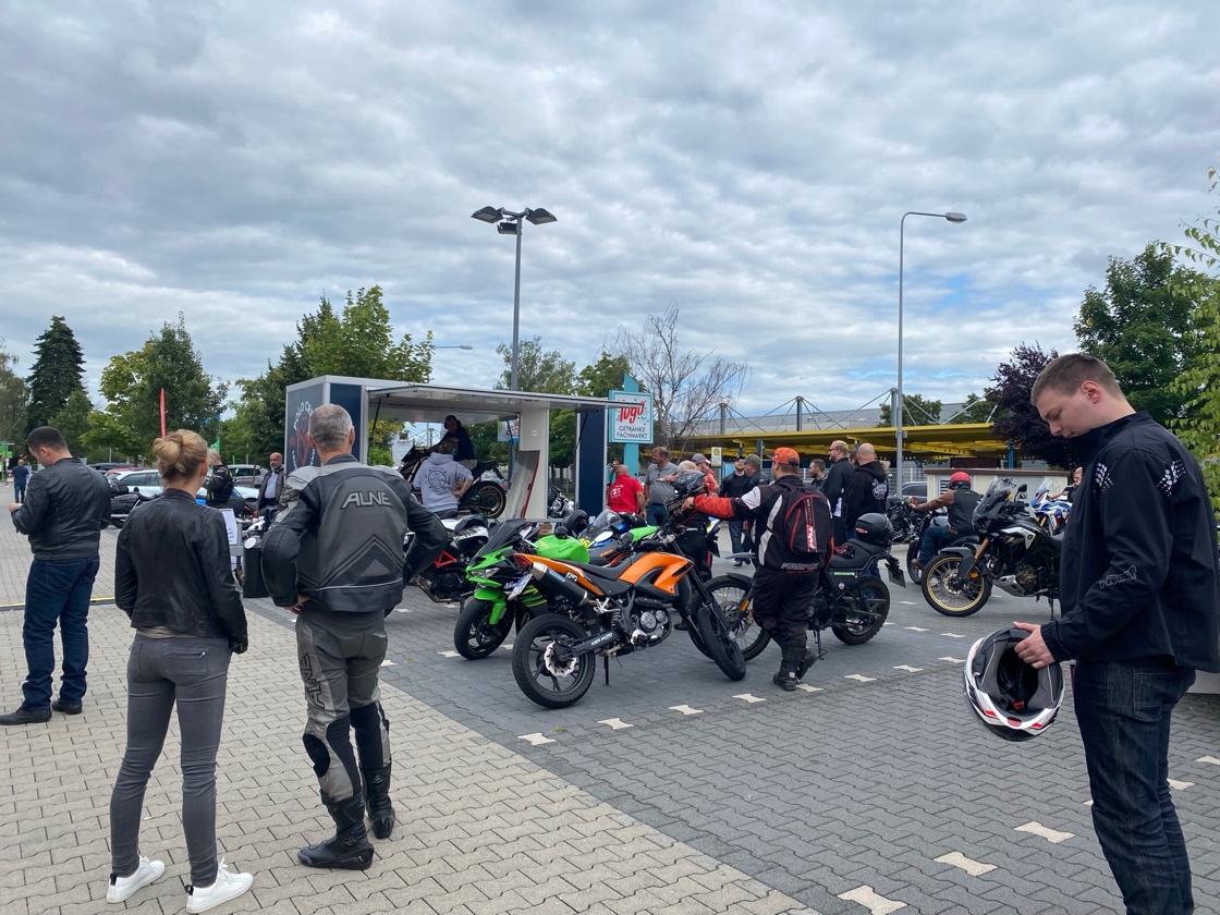  Referenz - POLO Motorrad - Roadshow